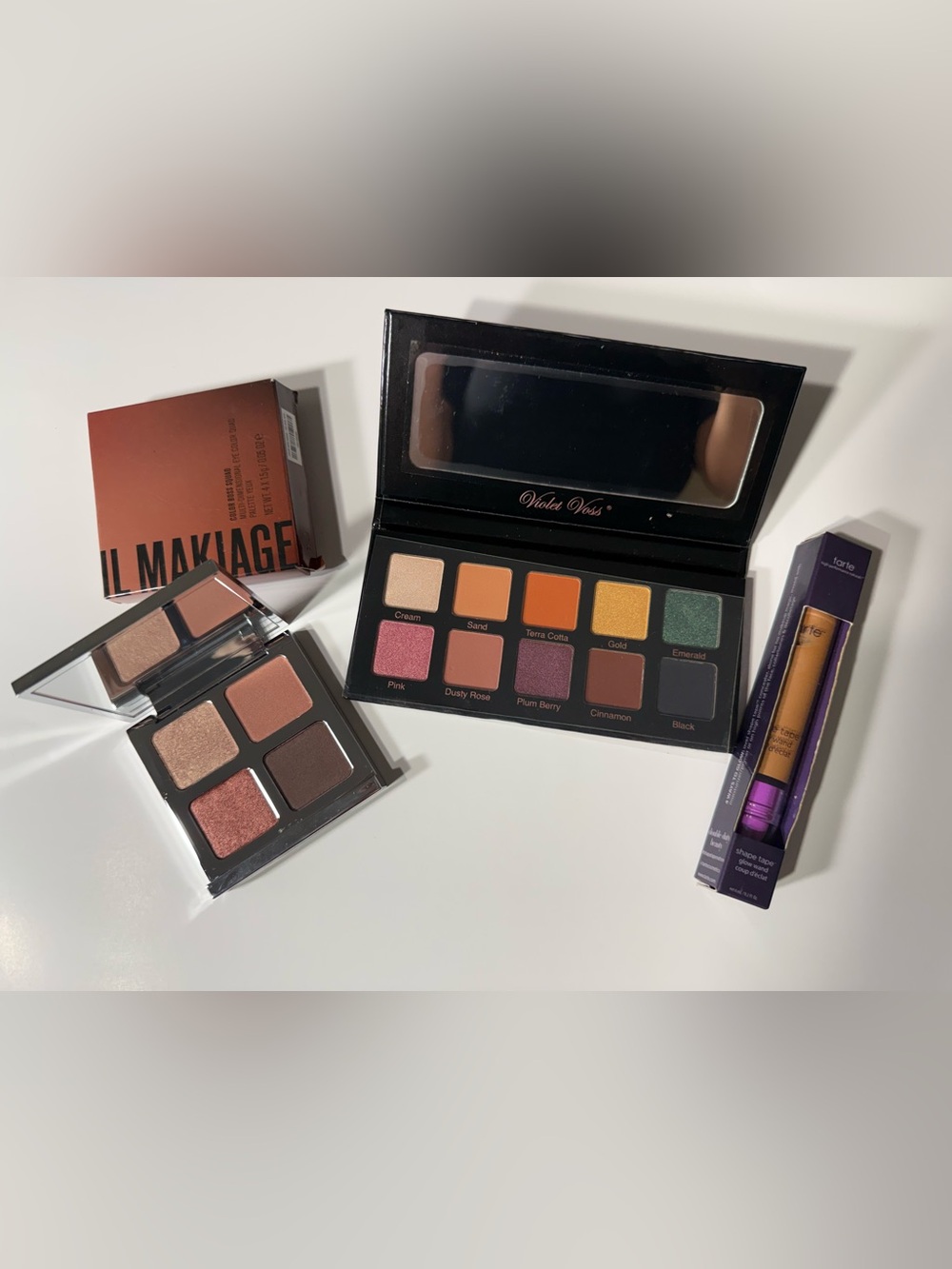 Violet Voss Eyeshadow Palette with warm neutrals, gold, green & plum shades
